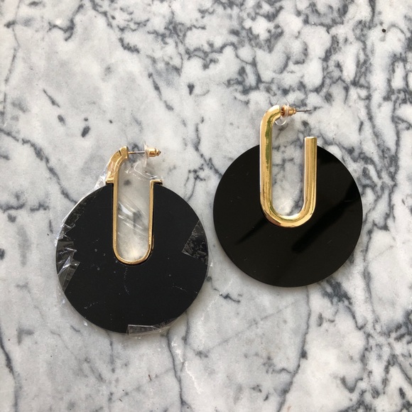 NWT• last ☝🏼 •Erica Nikol Statement earrings - Picture 3 of 3